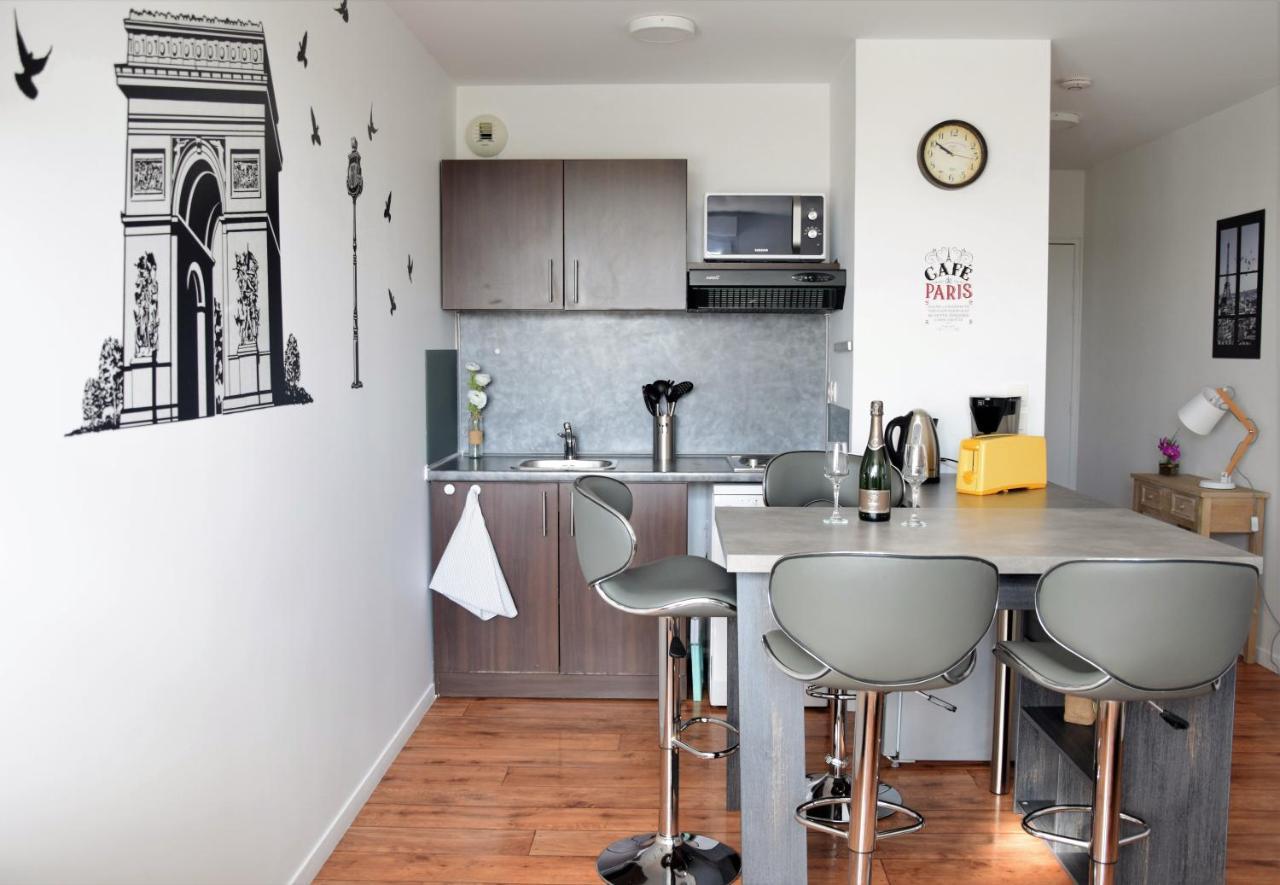 Studio Confort Paris Apartment มองต์เตฮวา ภายนอก รูปภาพ